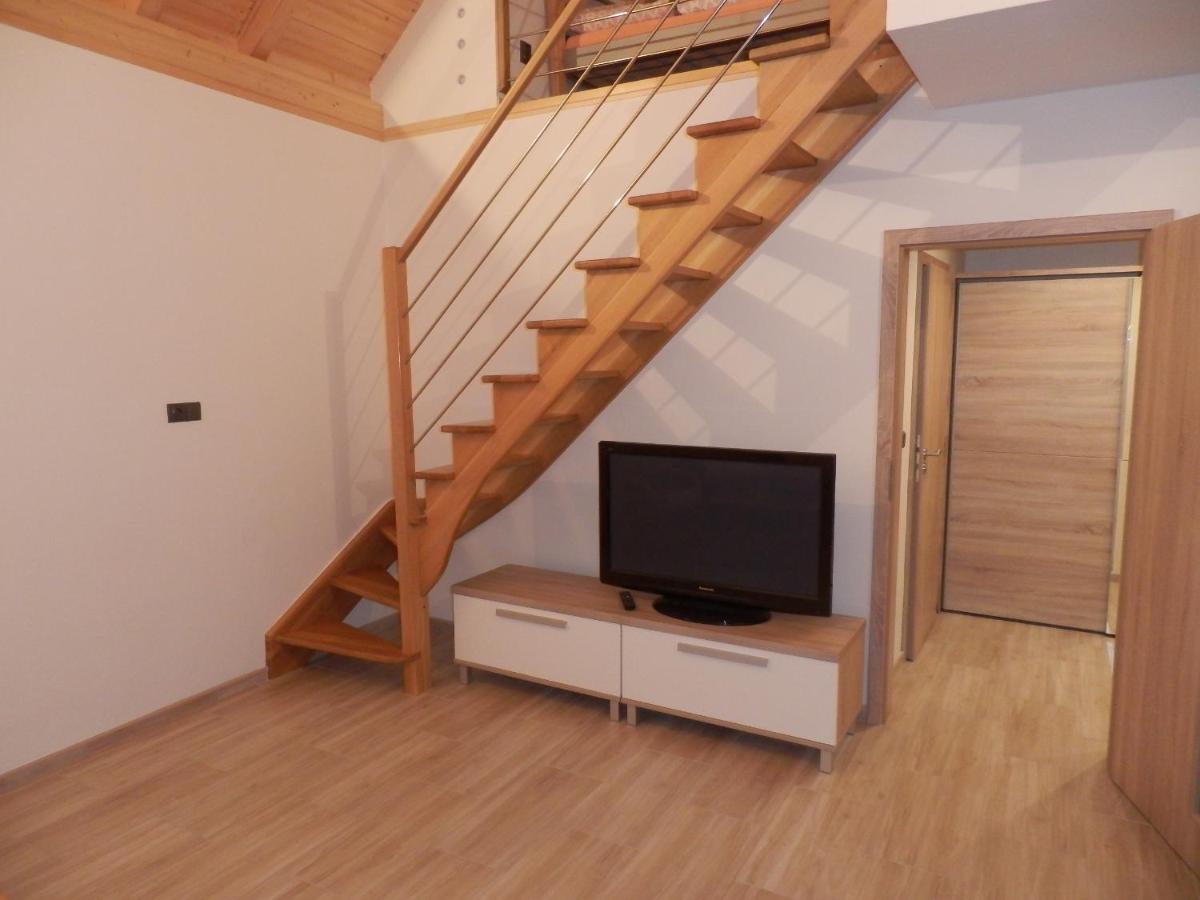 Apartman Jana Kunovice Ngoại thất bức ảnh